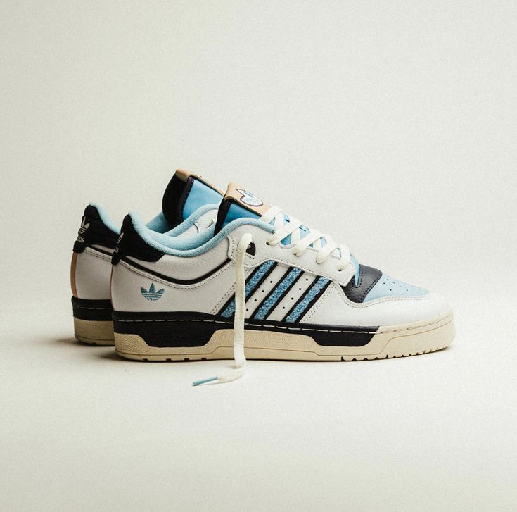 Adidas Model 15